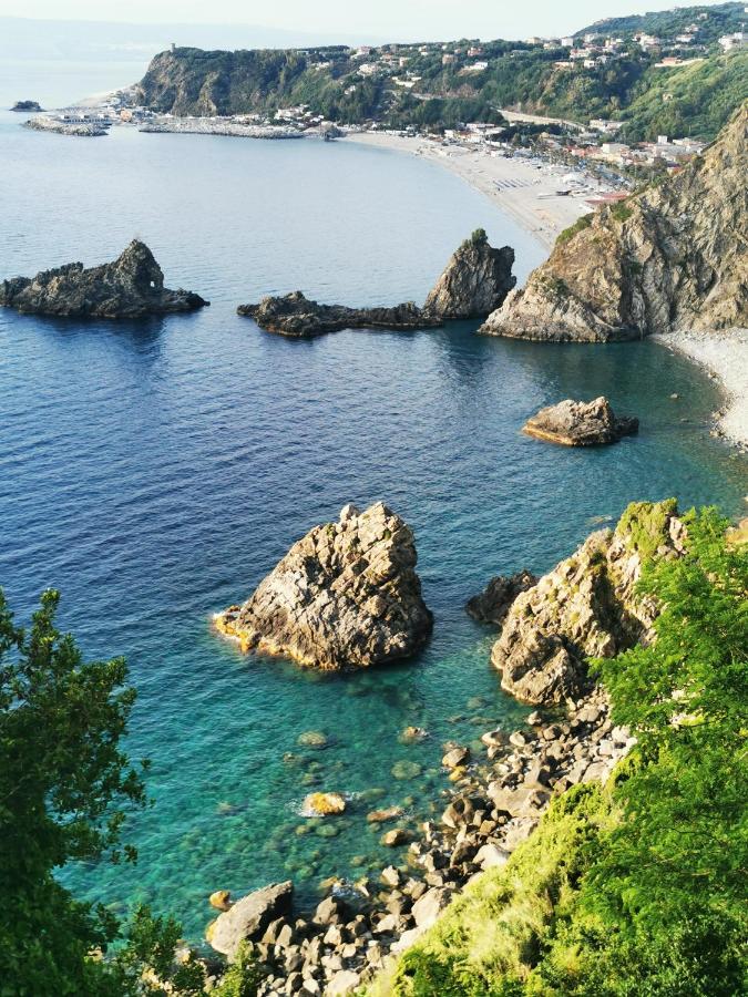 La Terrazza Di Rovaglioso Appartement Palmi Buitenkant foto