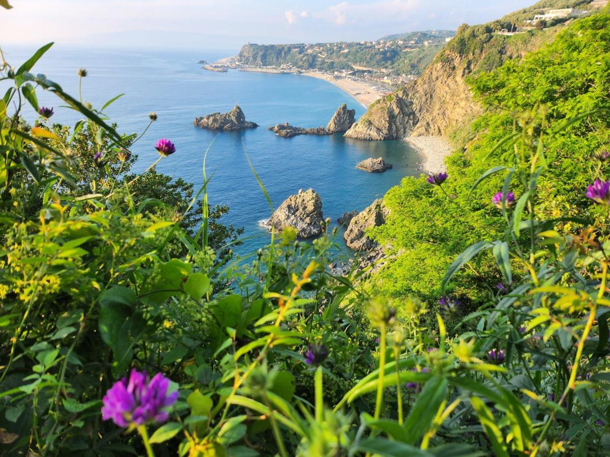 La Terrazza Di Rovaglioso Appartement Palmi Buitenkant foto